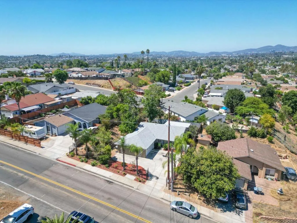 https://cdn.realtyfeed.com/cdn/127/306780500/485c3ed163632a0e75d88ed548a4a277.webp