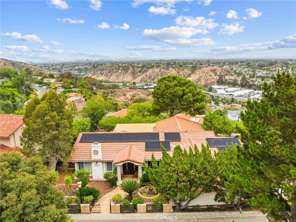 5762 Desert View Drive, La Jolla, CA 92037 - Photo 4 of 35, La Jolla, CA