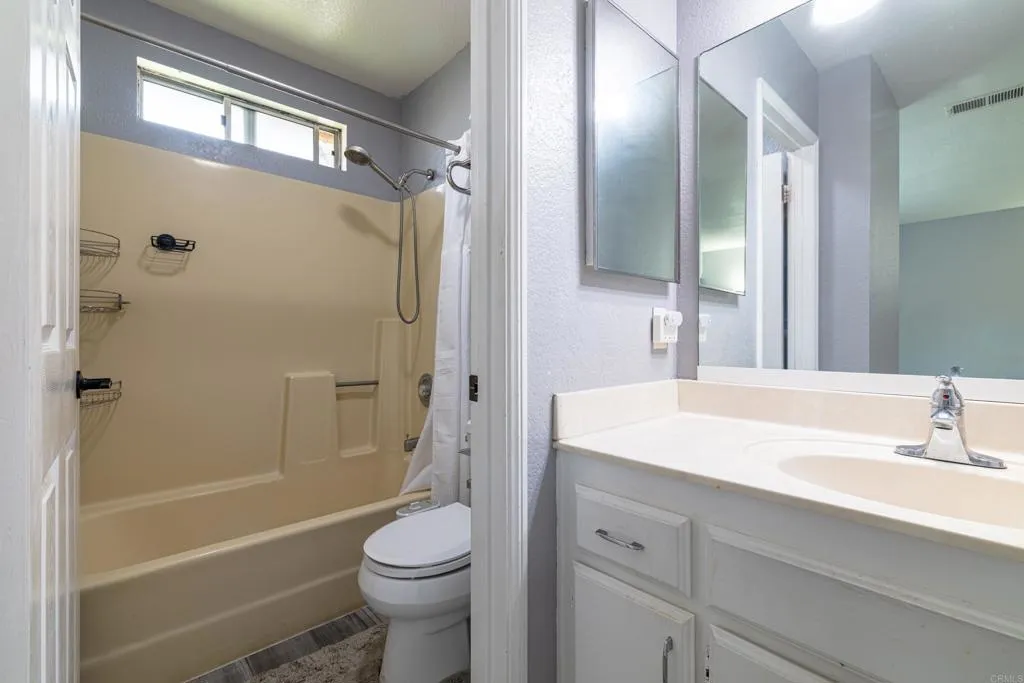 https://cdn.realtyfeed.com/cdn/127/306780514/434779f24149bf188c2433f26e0d413c.webp
