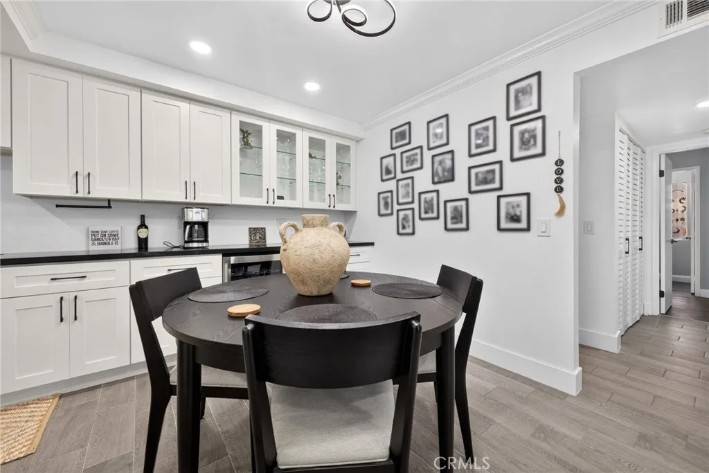 Photo #14: PT26164369 Listing: Photo #14