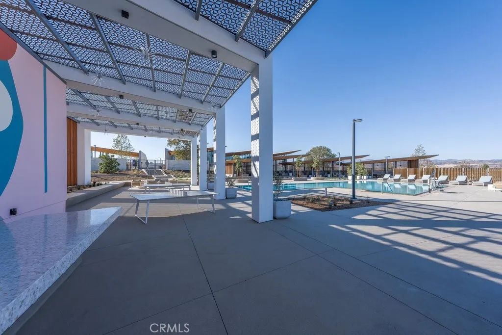 Valencia, CA 91381