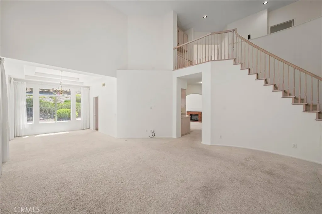 https://cdn.realtyfeed.com/cdn/127/306780626/1279fcb18b57edd466791b265bc11fd3.webp