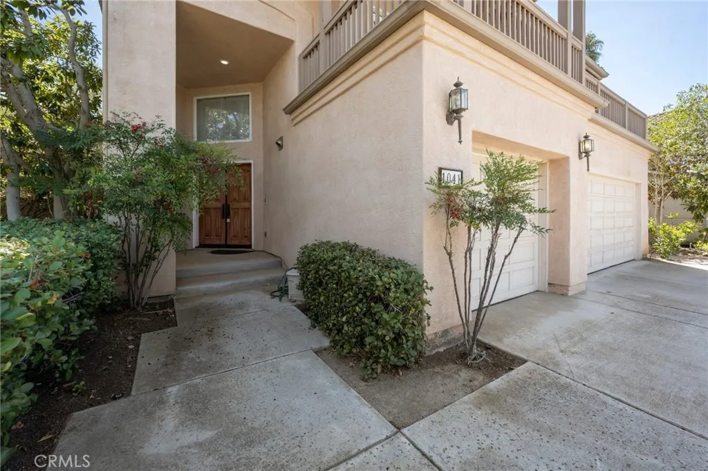 https://cdn.realtyfeed.com/cdn/127/306780626/2f17a0114f6f043eae4a57c75baed2dd.webp