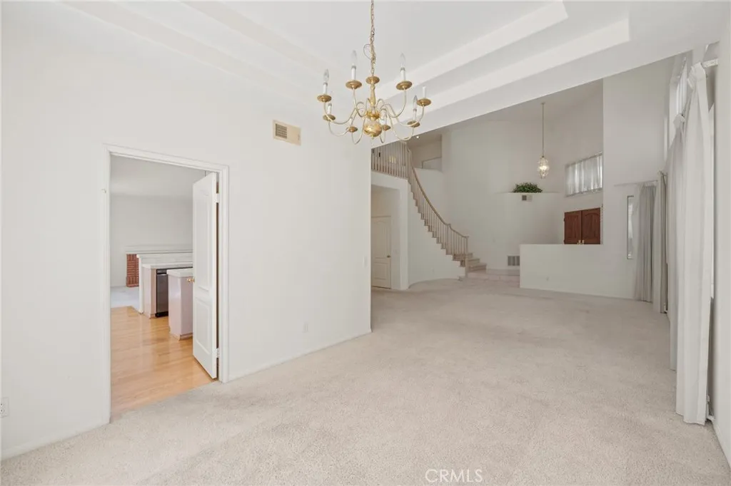 https://cdn.realtyfeed.com/cdn/127/306780626/6f9d0784fc9775e260671efc57c9ccf1.webp