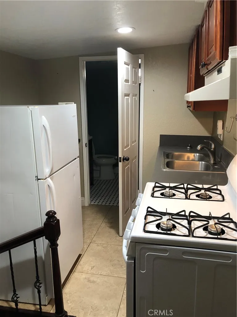 501 21st Street, Long Beach, CA - Photo 5 of 9, Long Beach, CA