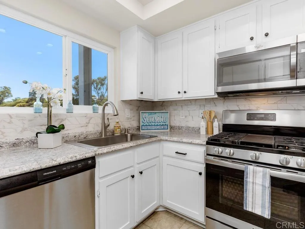 https://cdn.realtyfeed.com/cdn/127/306780671/016cad61a27dd3bc02435893aff66c85.webp
