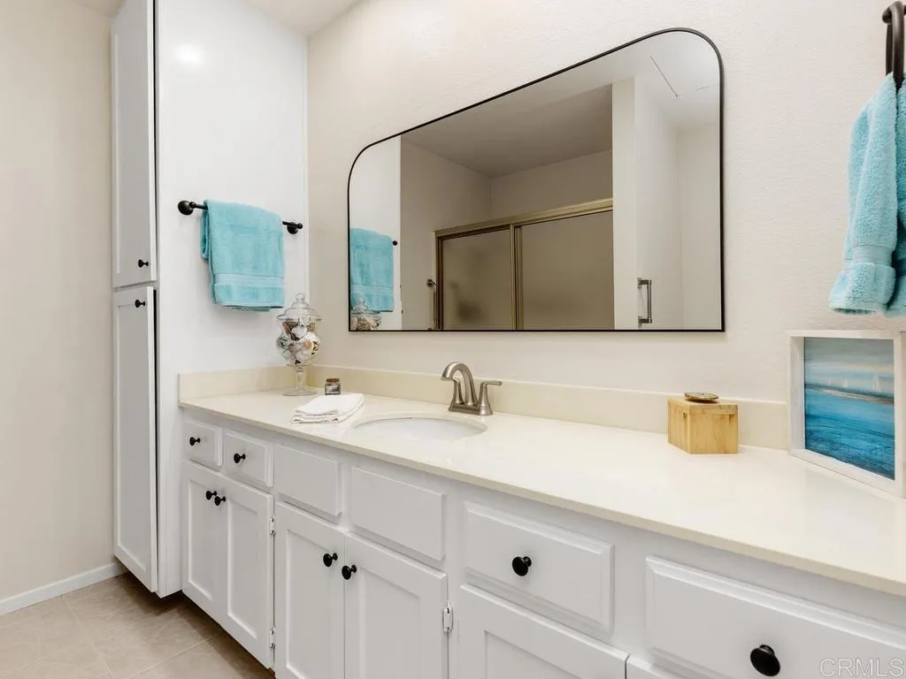 https://cdn.realtyfeed.com/cdn/127/306780671/51494099e5e027230639c5be05372d67.webp