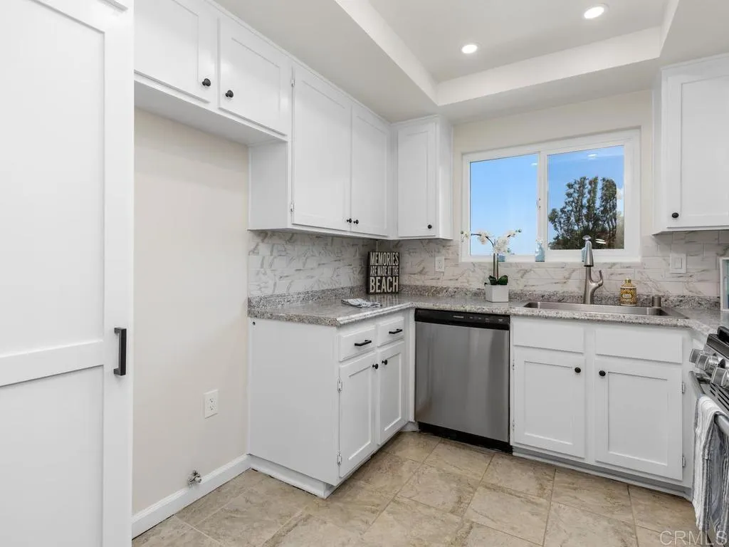 https://cdn.realtyfeed.com/cdn/127/306780671/62474ec6b8c41ac17698305b6b71ec6f.webp