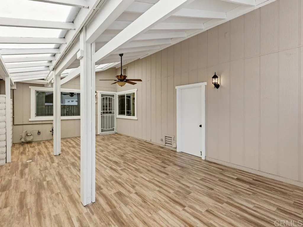 https://cdn.realtyfeed.com/cdn/127/306780671/9ed886d93b5144301e20c91e79707de4.webp