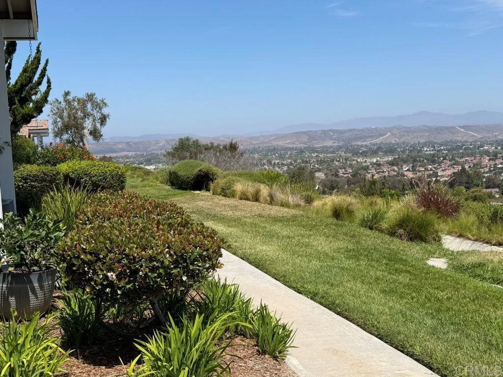 https://cdn.realtyfeed.com/cdn/127/306780671/bdd9cbdbddc0366f72235cd584fb94b6.webp