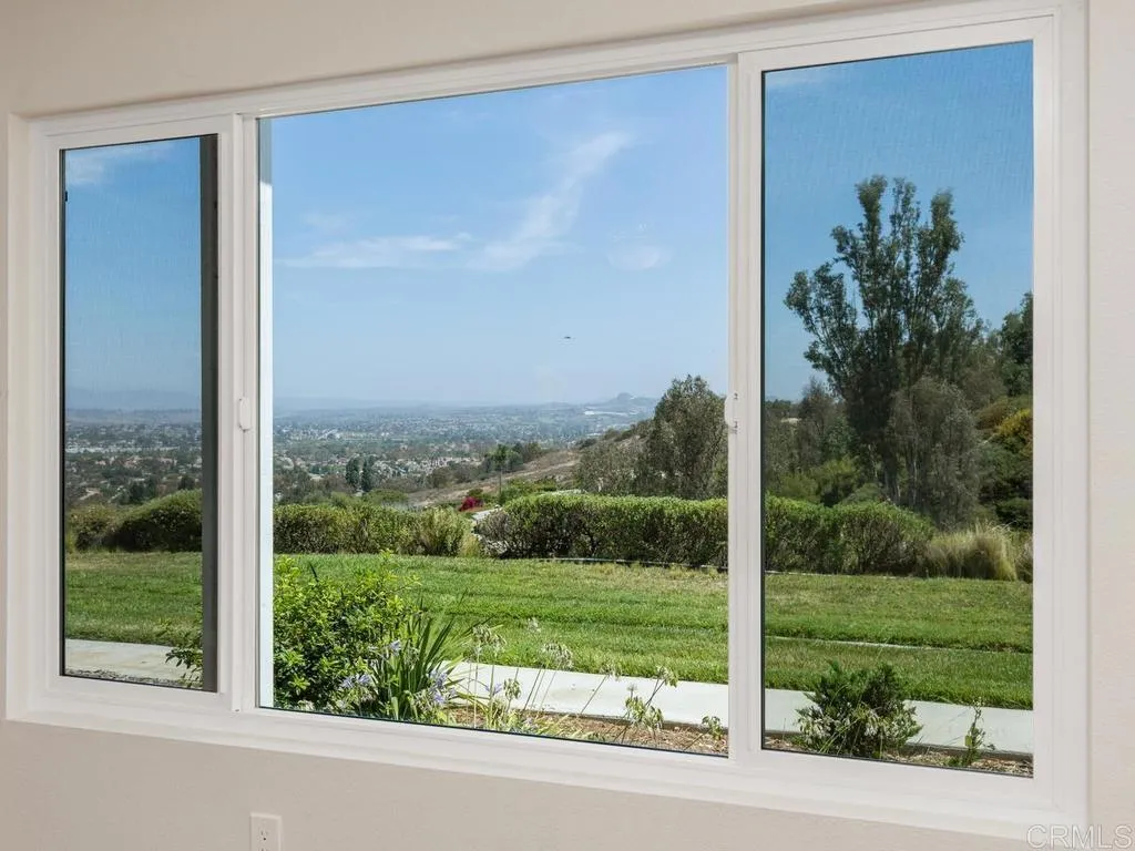 https://cdn.realtyfeed.com/cdn/127/306780671/e57ca3d0c1d476457a829298fe02d34e.webp