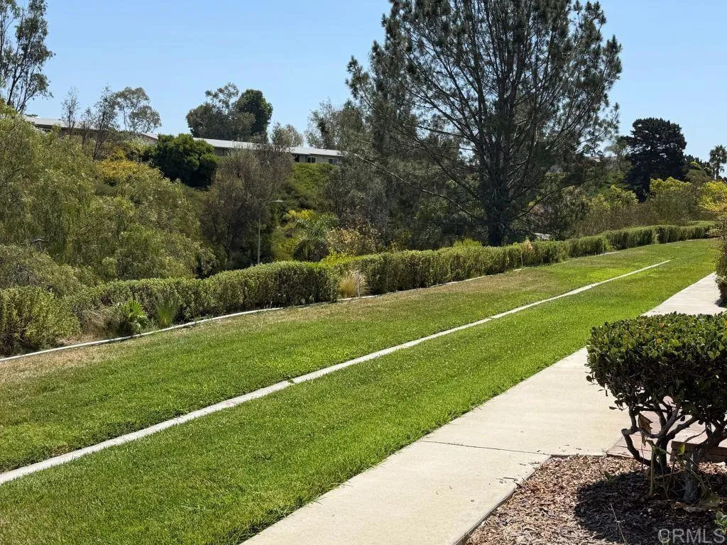 https://cdn.realtyfeed.com/cdn/127/306780671/f483e79e1852bcd06e8555e71cb292eb.webp
