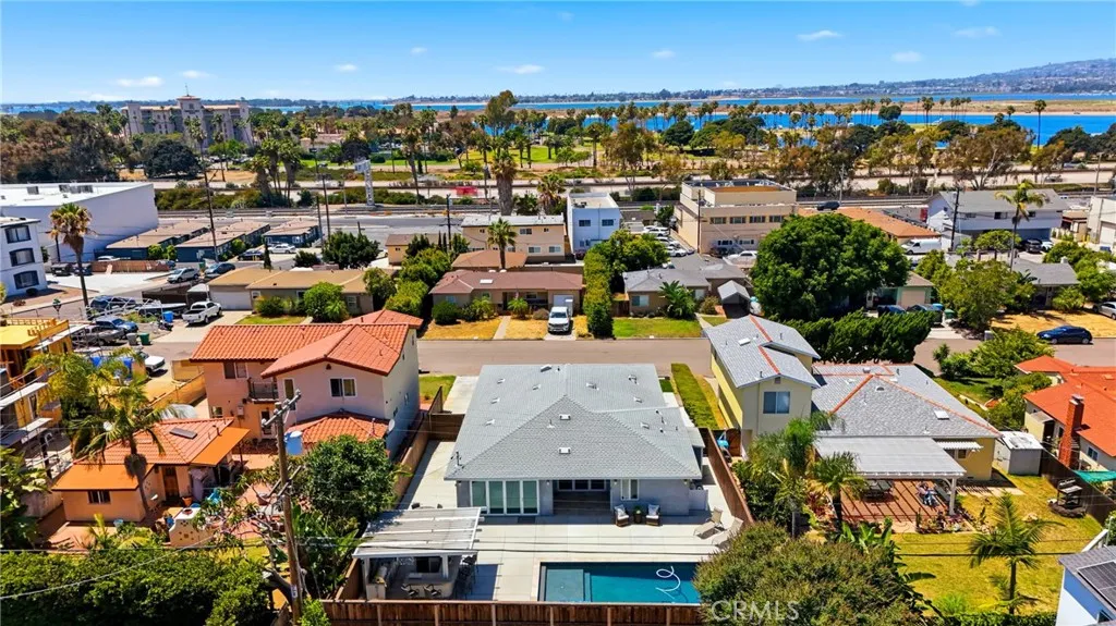 https://cdn.realtyfeed.com/cdn/127/306780682/1b0ec01105181808f157275f8049f3af.webp