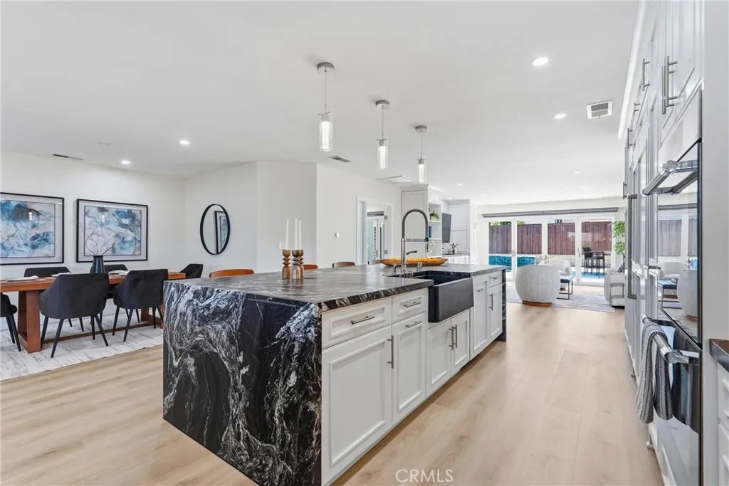 https://cdn.realtyfeed.com/cdn/127/306780682/29ddc2d61d630369a9a6755361c440a2.webp
