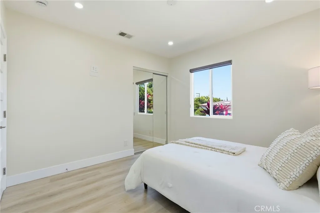 https://cdn.realtyfeed.com/cdn/127/306780682/41ed65359644d91aafd60c71b6a8e23a.webp