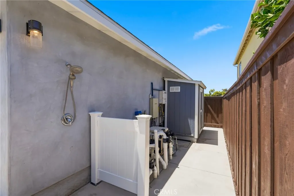 https://cdn.realtyfeed.com/cdn/127/306780682/4b1bfb74e928d59a64e7d1e7a8c1cbd2.webp