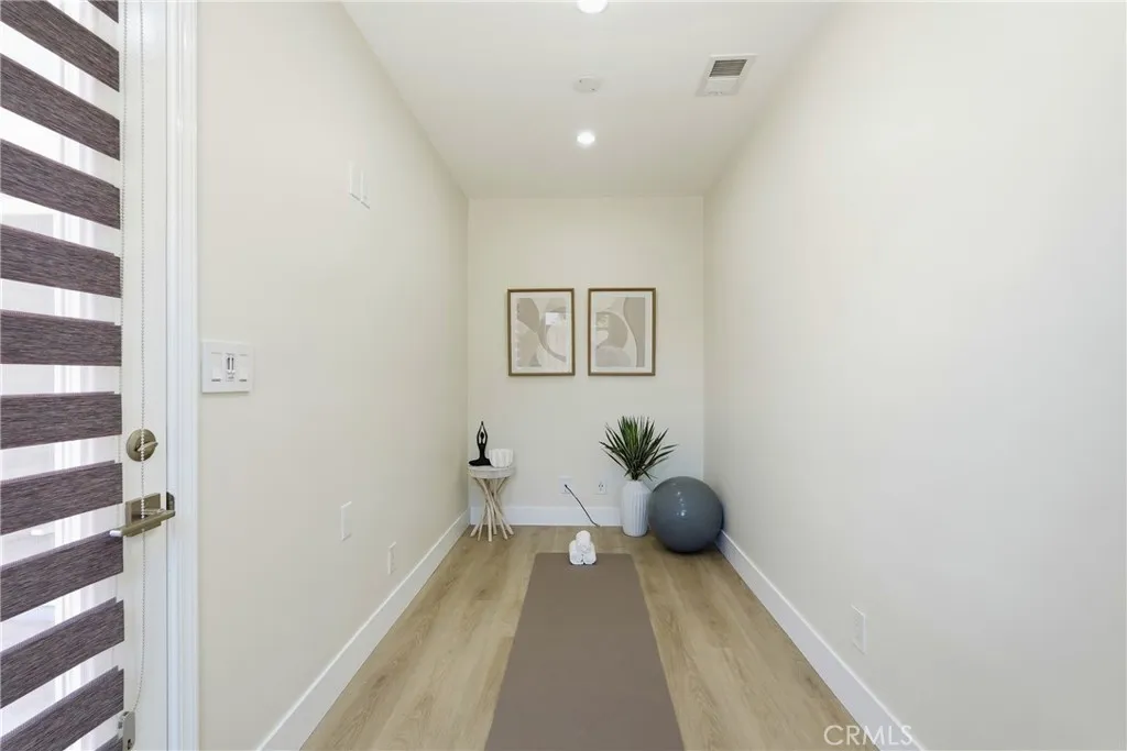 https://cdn.realtyfeed.com/cdn/127/306780682/73eb9b476ba17369436e5494aeafe06c.webp