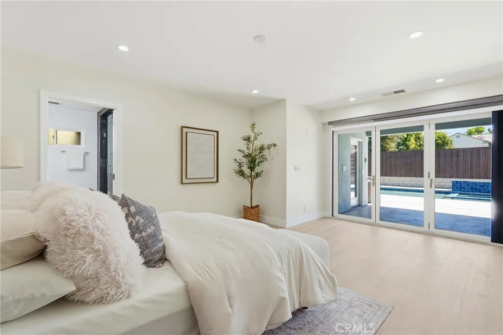 https://cdn.realtyfeed.com/cdn/127/306780682/a9beaf9524e5e2fdabe8109dbb492868.webp