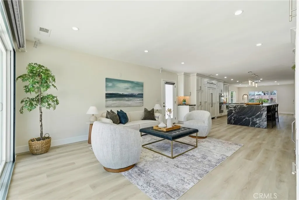 https://cdn.realtyfeed.com/cdn/127/306780682/e8c0f80500d0ac0e12b7a70fb4219893.webp
