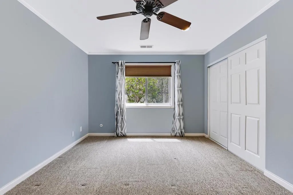 https://cdn.realtyfeed.com/cdn/127/306780685/aba8a88f1700e79f55cb0aa20e77e7a6.webp