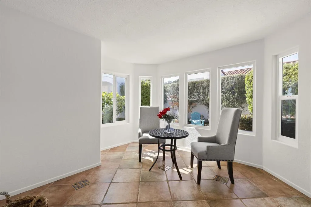 https://cdn.realtyfeed.com/cdn/127/306780716/615350a96a1d7355d3905a7019fe5b1f.webp