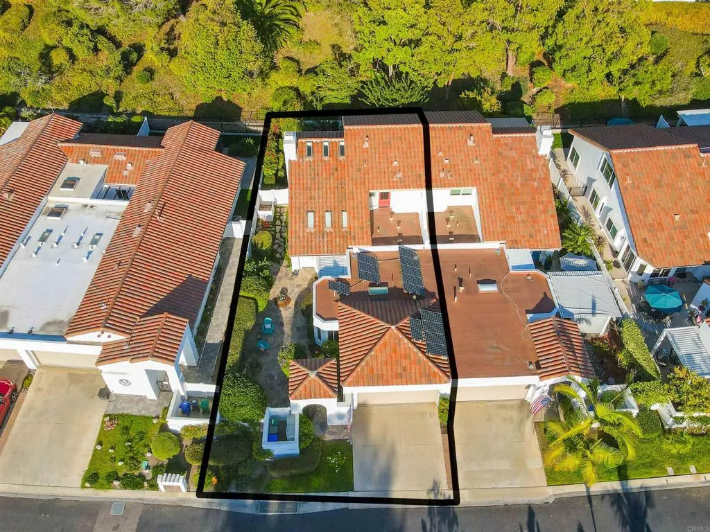 https://cdn.realtyfeed.com/cdn/127/306780716/694deaff7894af23410ed3b0debfeee2.webp
