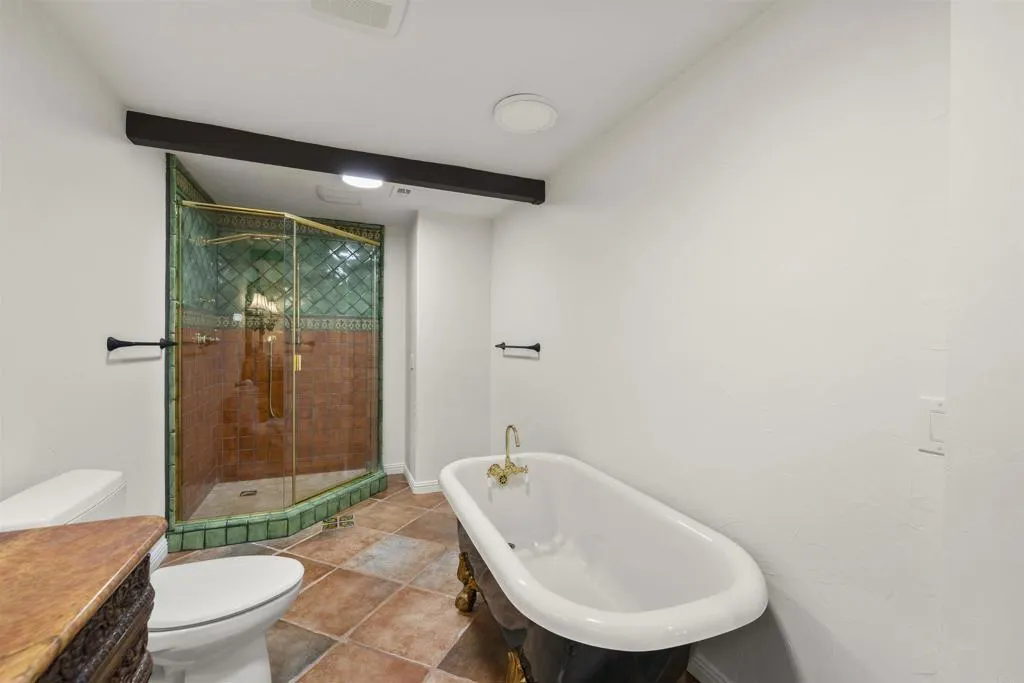 https://cdn.realtyfeed.com/cdn/127/306780716/f5478df9f0d9a7d2c13cf1212f6ef360.webp