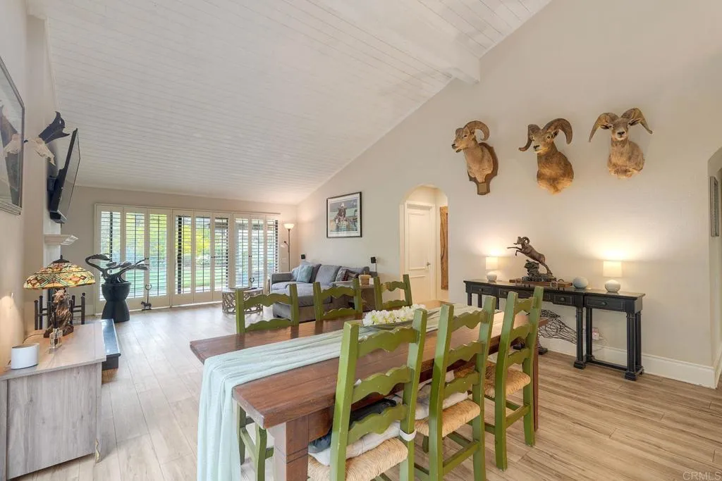 https://cdn.realtyfeed.com/cdn/127/306780718/753ef01bc6ff03c8d9aba646f3aaadc7.webp