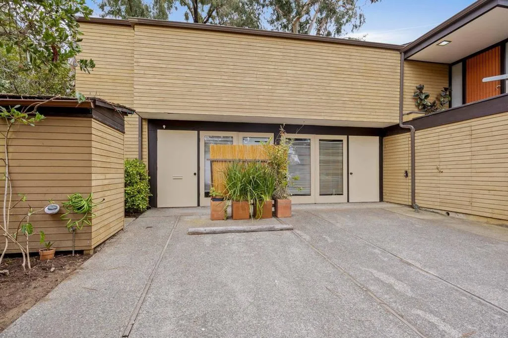 https://cdn.realtyfeed.com/cdn/127/306780743/29cb9db9a2697b793ba23e4194344122.webp