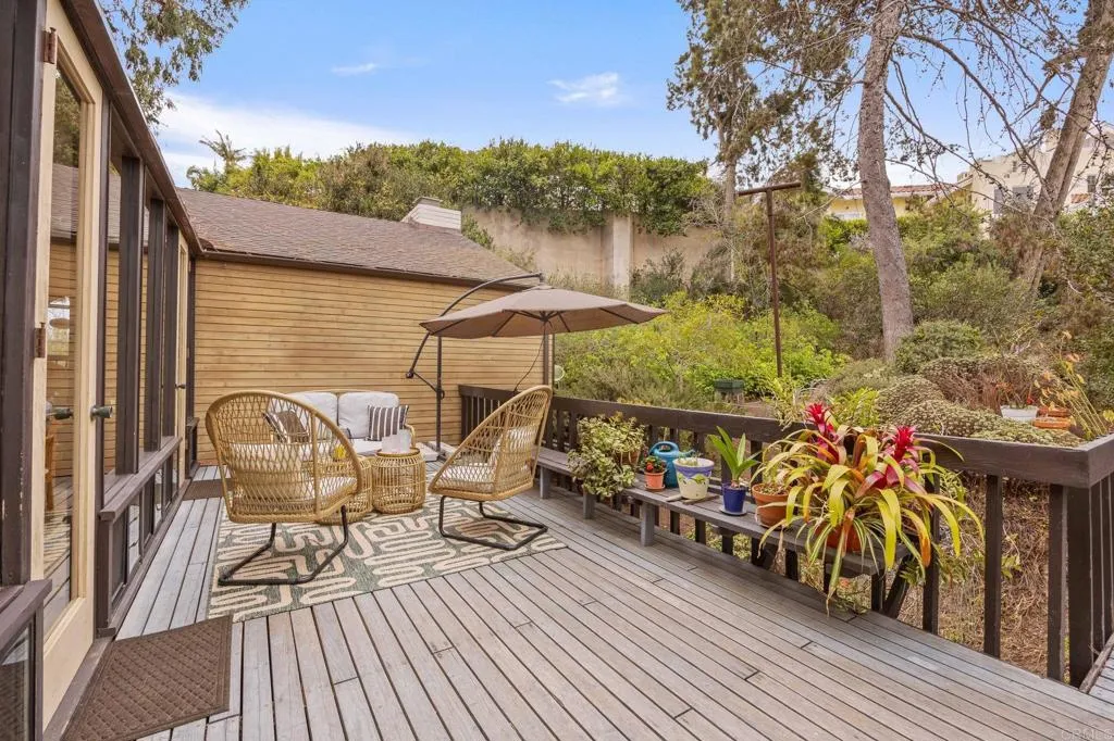 https://cdn.realtyfeed.com/cdn/127/306780743/904185c59a00edcce6f91ca0a4f2e22c.webp
