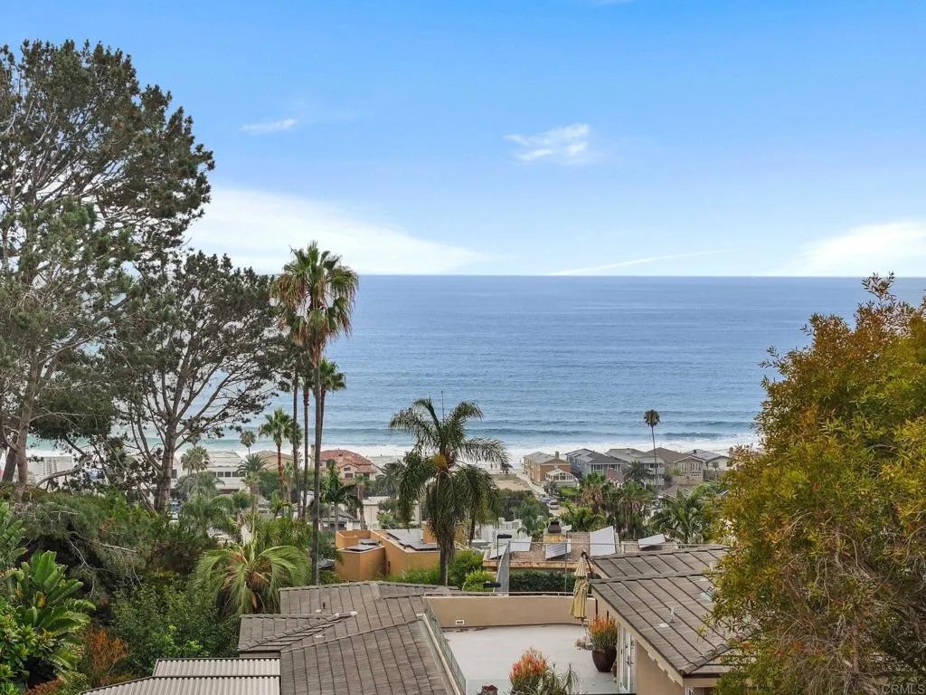 https://cdn.realtyfeed.com/cdn/127/306780743/a4dc98a9dd3f7cc1d6f76bcaba7466f1.webp