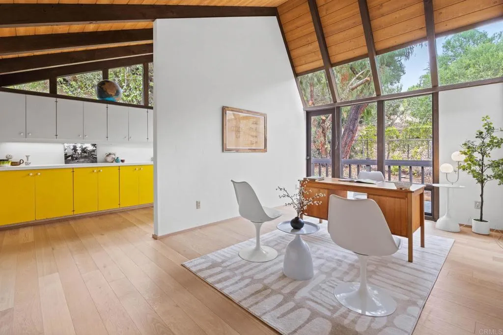 https://cdn.realtyfeed.com/cdn/127/306780743/c422255d321922e207706c2018372f1f.webp