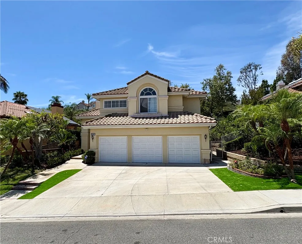 Laguna Hills, CA 92653