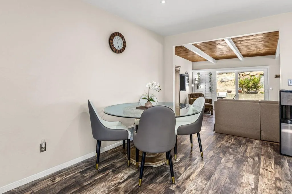 https://cdn.realtyfeed.com/cdn/127/306780781/48d6a82141219d943d240f22efba063c.webp