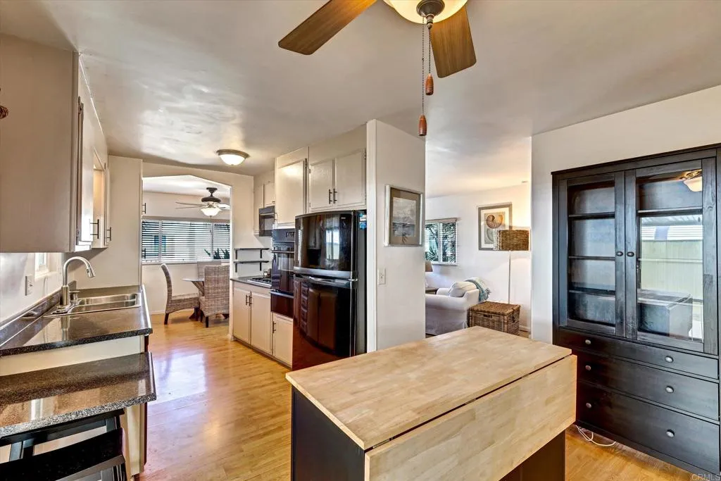 https://cdn.realtyfeed.com/cdn/127/306780803/48b4e00a74c53be6990ca491cafed409.webp
