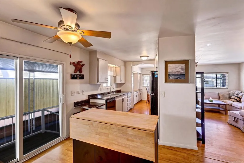 https://cdn.realtyfeed.com/cdn/127/306780803/8711cf0630bcfb7f16dc9eb42e756789.webp