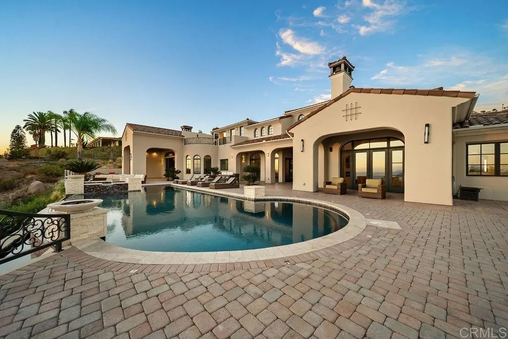 https://cdn.realtyfeed.com/cdn/127/306780817/04e904a223ce0756ccabc415ce1237c2.webp