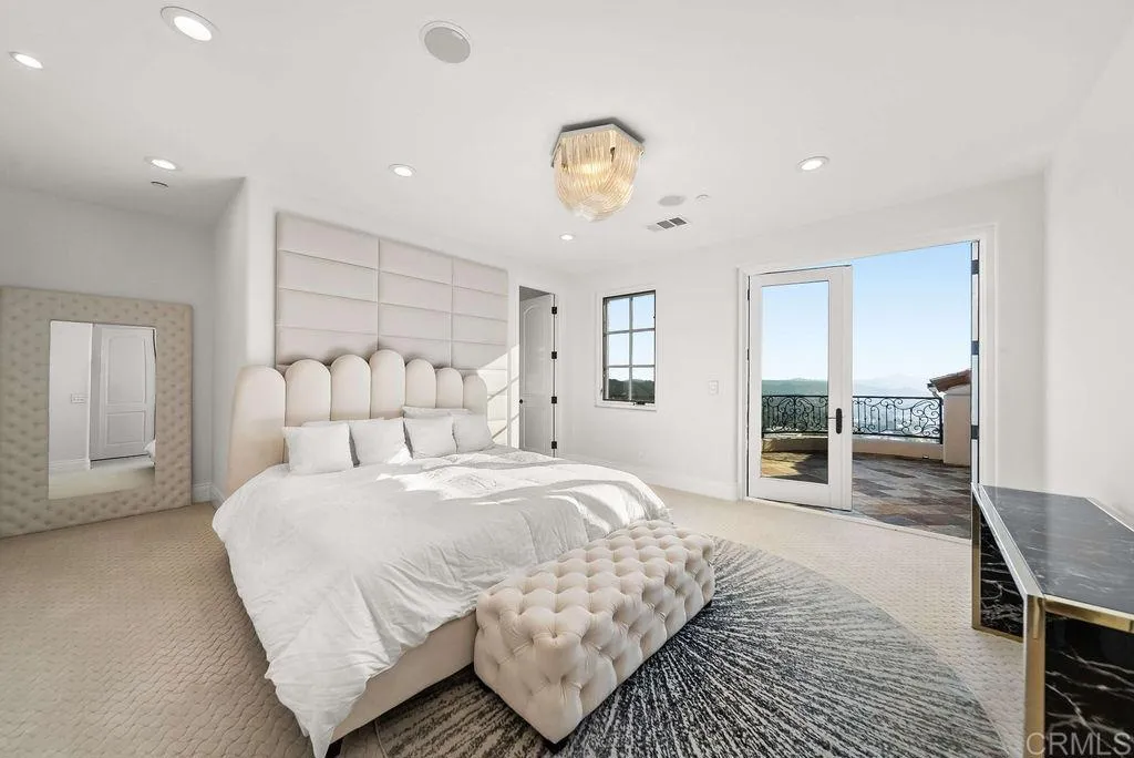 https://cdn.realtyfeed.com/cdn/127/306780817/522ba0dd4b5dc1b1fed9b201754f36c3.webp