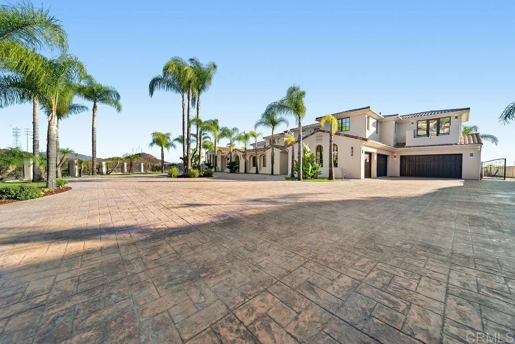 https://cdn.realtyfeed.com/cdn/127/306780817/5a122be5e8359b725f1c979c9c337c54.webp