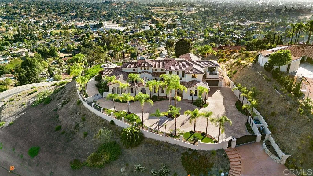 https://cdn.realtyfeed.com/cdn/127/306780817/64c6ad6b20151acd807533b755830ec9.webp