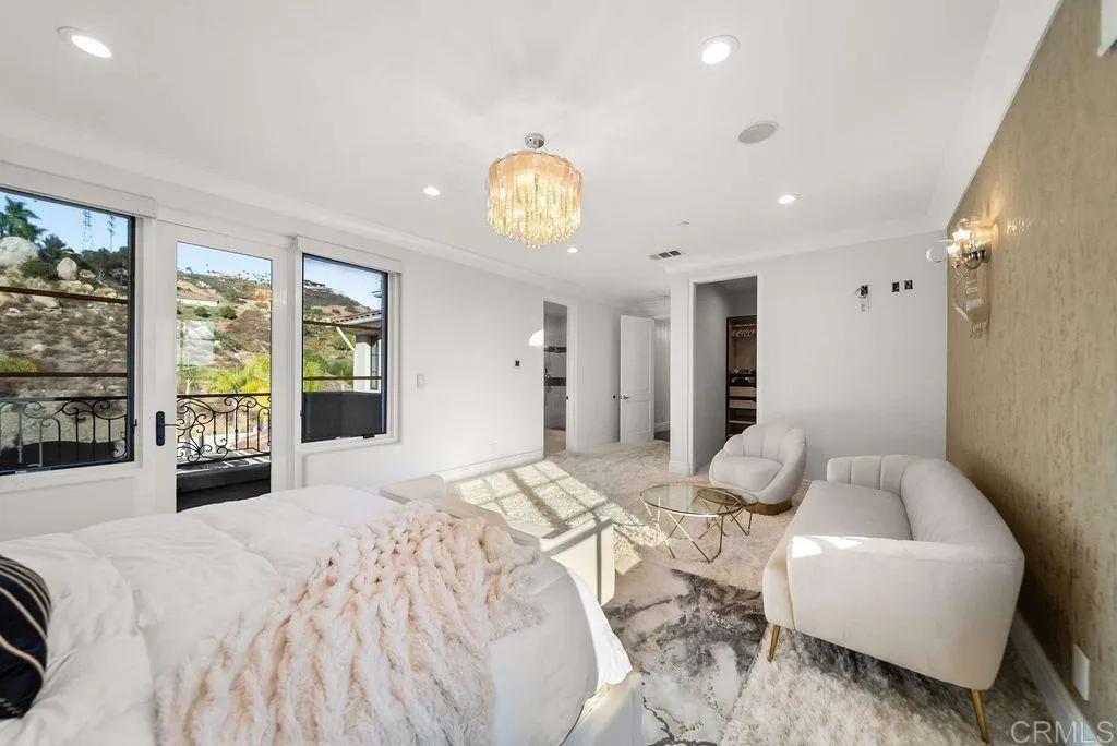 https://cdn.realtyfeed.com/cdn/127/306780817/8b912675101b48ea84df33c43c5138c7.webp