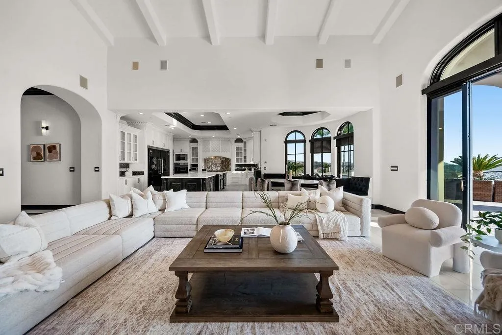 https://cdn.realtyfeed.com/cdn/127/306780817/c99796169389820aa42c27dc0a7db46d.webp