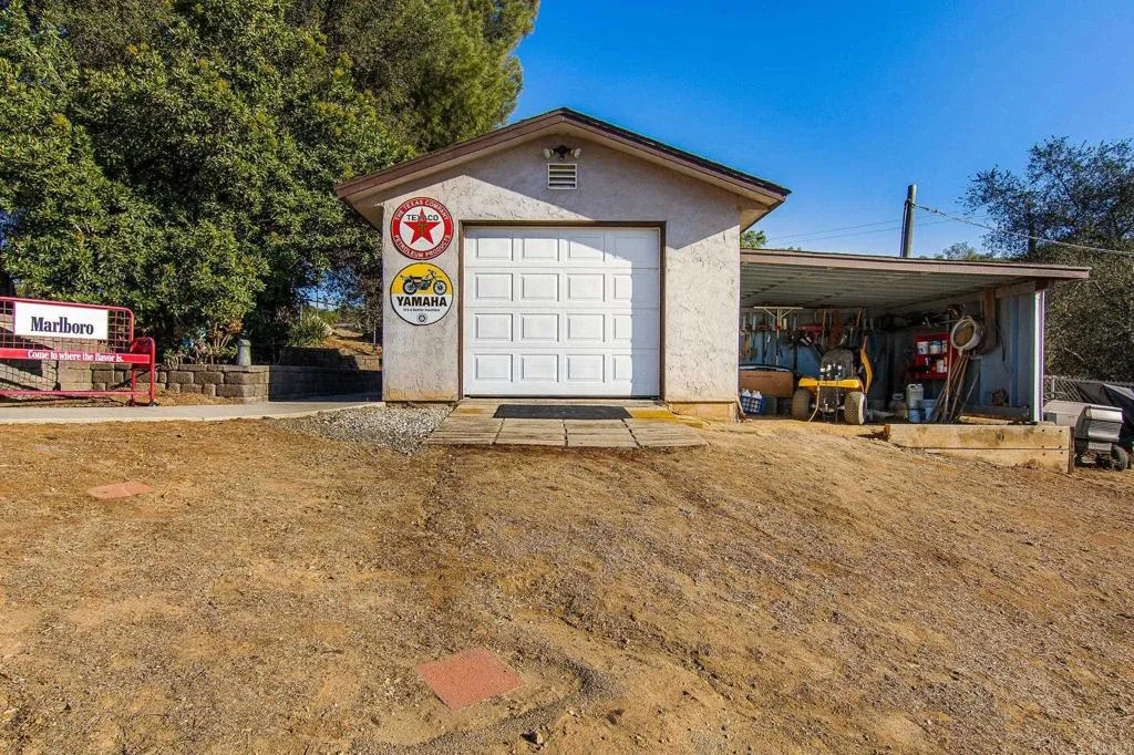 https://cdn.realtyfeed.com/cdn/127/306781025/1741ee6e458bca0617e5cde6499df352.webp