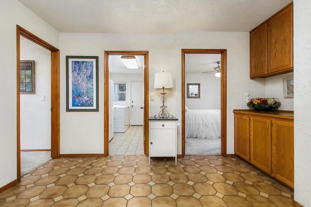 https://cdn.realtyfeed.com/cdn/127/306781025/2a1932a1b8f74a5eb09222b0fd456506.webp