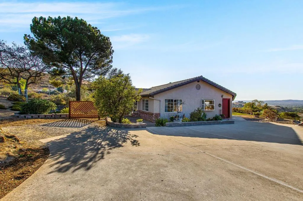 https://cdn.realtyfeed.com/cdn/127/306781025/4b9a8c809506cc4a31cea7cc9649a71e.webp