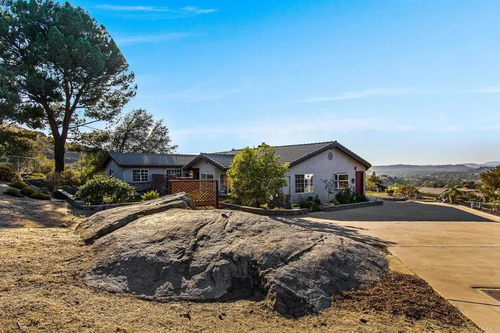 https://cdn.realtyfeed.com/cdn/127/306781025/e154d9e3fd50159b21f5f82929cb0c29.webp