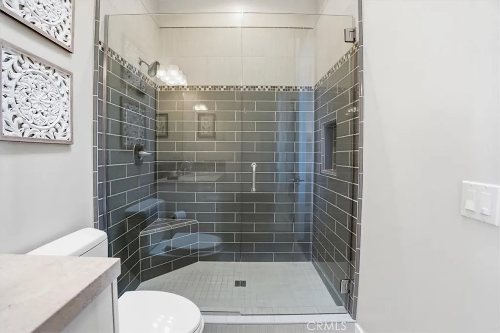 https://cdn.realtyfeed.com/cdn/127/306781108/429ea77aed9bbdd0c2b7a0c4c30c3855.webp