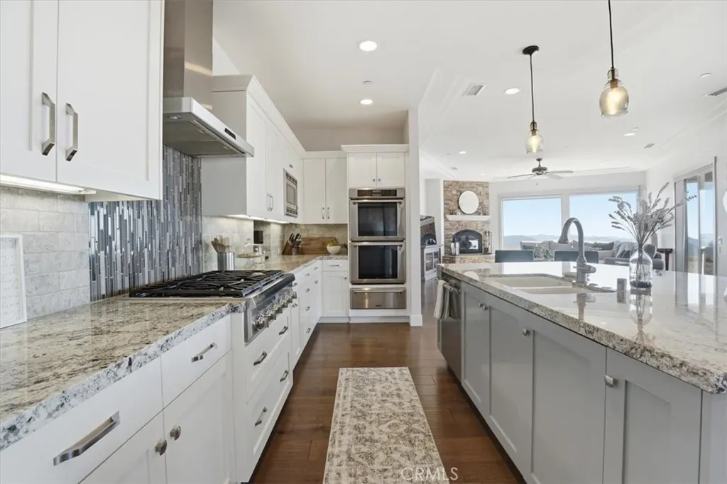 https://cdn.realtyfeed.com/cdn/127/306781108/45802f1e0e2ca87a8d4d7714c63b1032.webp