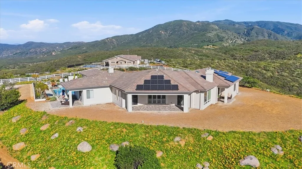 https://cdn.realtyfeed.com/cdn/127/306781108/5fcd4646bd0dde4291b9680a0f497a10.webp