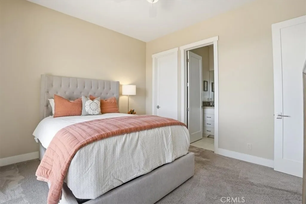 https://cdn.realtyfeed.com/cdn/127/306781108/8ed8ea0e0a8fd03edb21684a3c76cf4c.webp